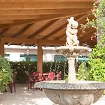 Saint Tropez - 3* 皮内托