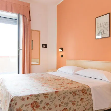 Saint Tropez - 3*