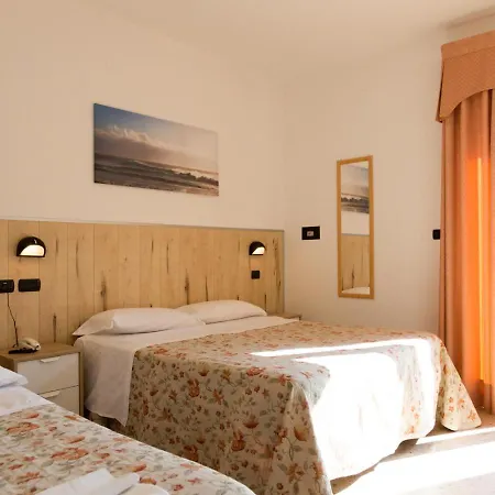 Saint Tropez - Ξενοδοχείο 3*