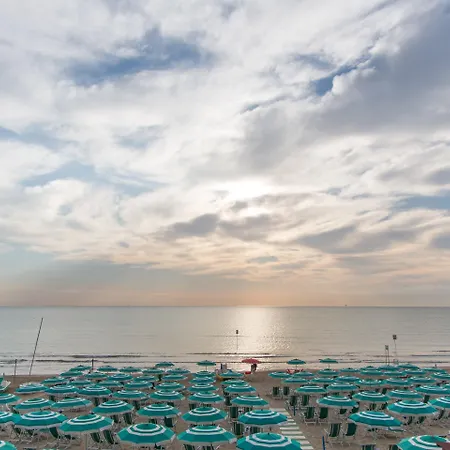 Saint Tropez - Hotel Pineto