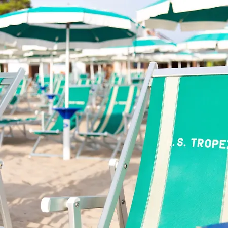 Отель Saint Tropez -
