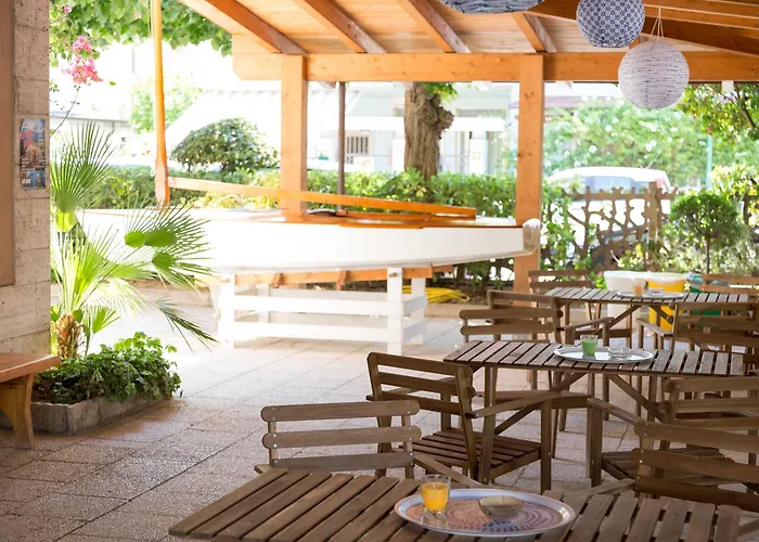 Hotel Saint Tropez - Pineto